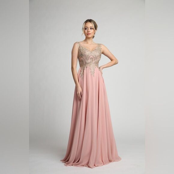 Fiesta fashion dress - Picture 4 of 8